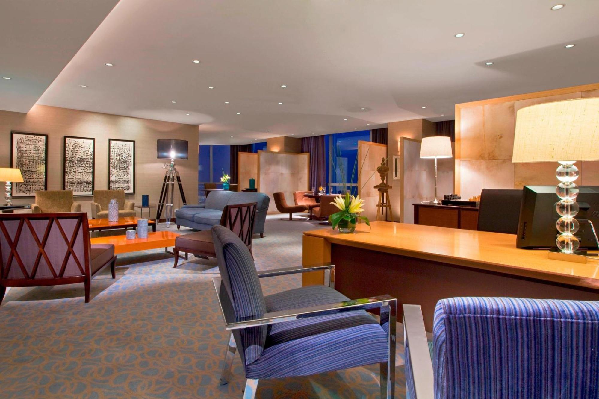 The Westin & Convention Center Hotel 5*