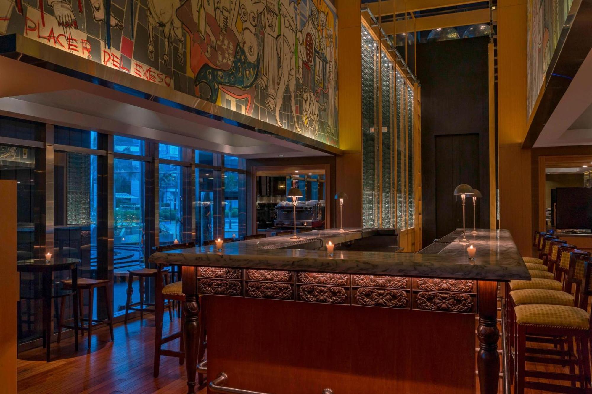 The Westin & Convention Center Hotel 5*