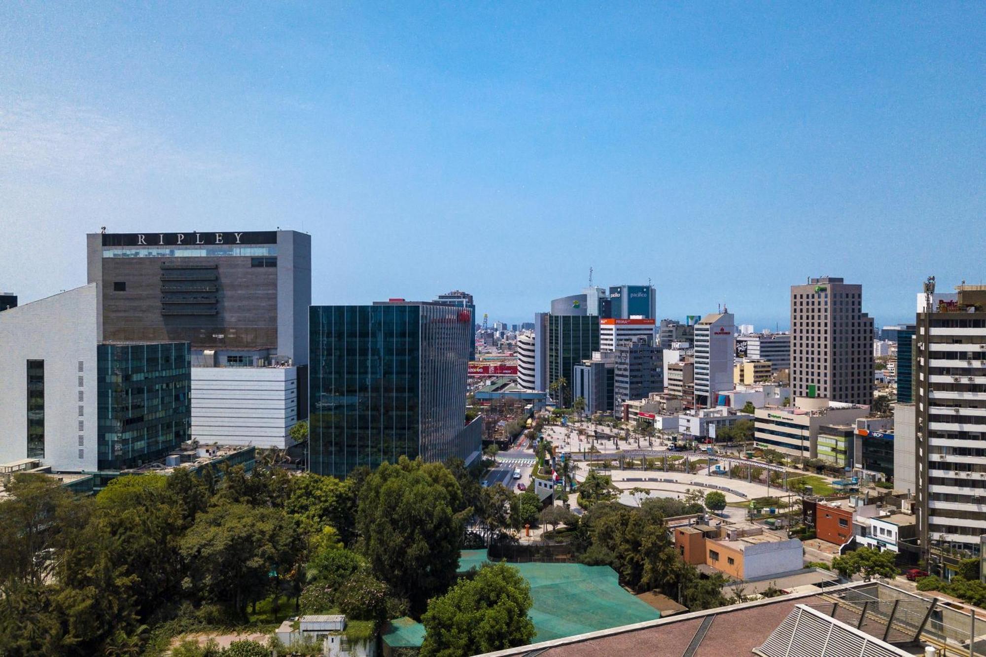 The Westin & Convention Center 5*