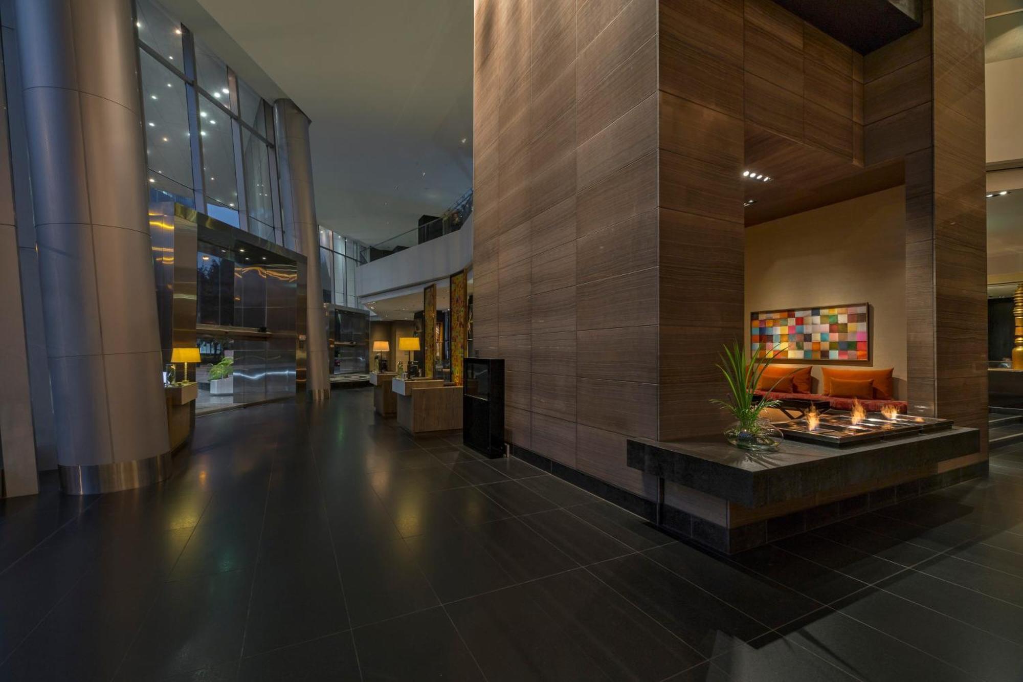 The Westin & Convention Center 5*